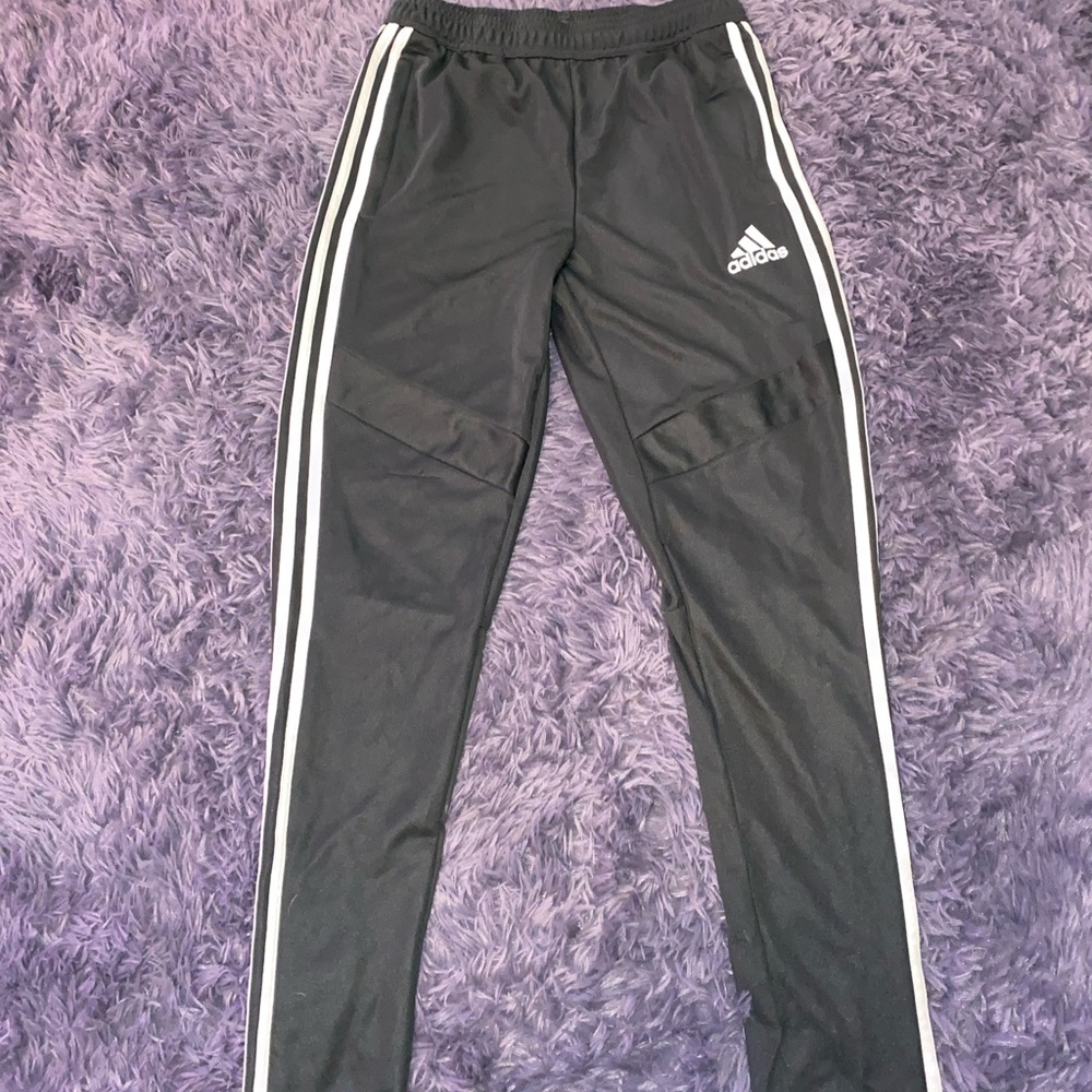 Adidas sweatpants